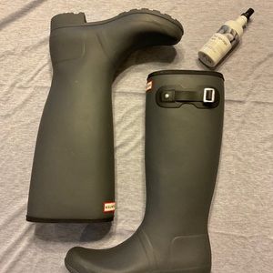 Brand NEW Hunter boots
